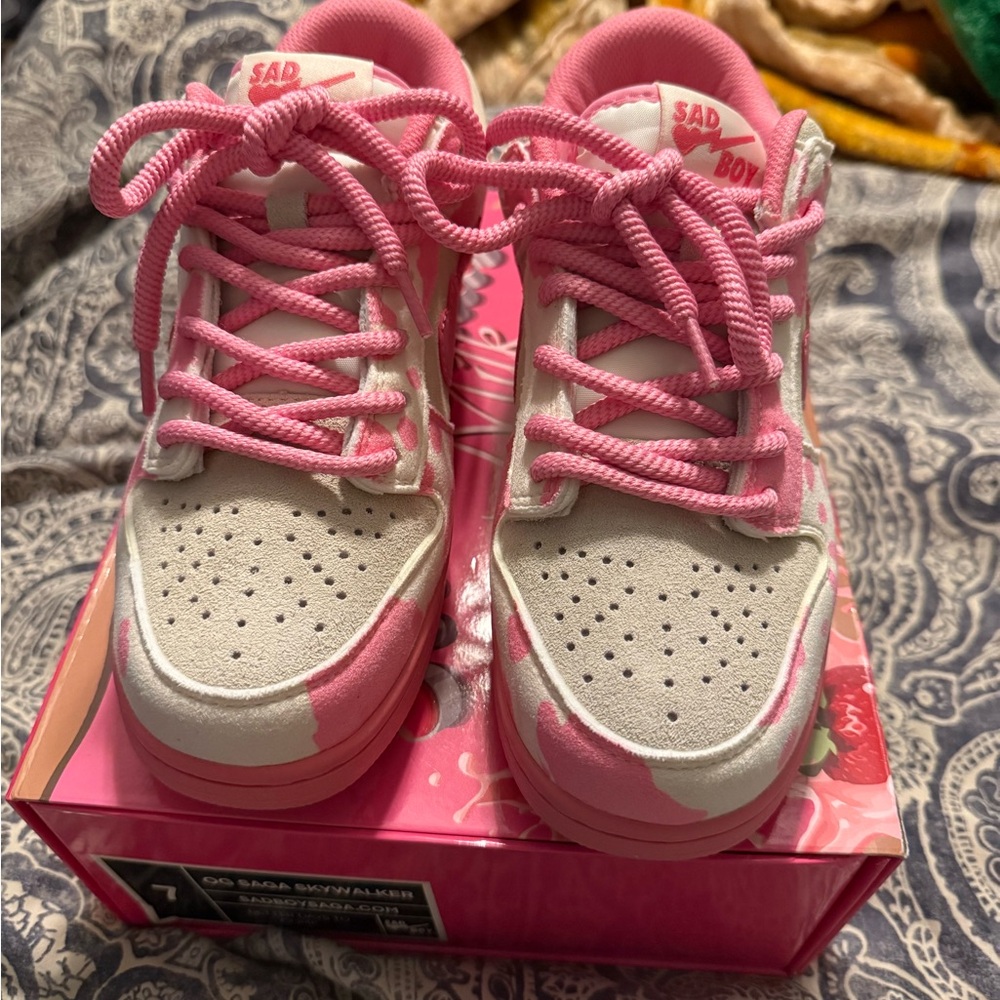 Sadboy saga strawberry milk shoes